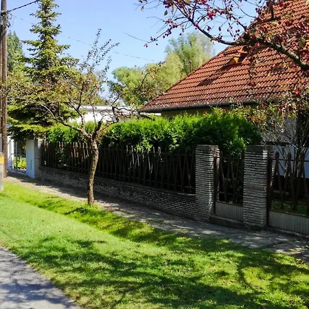 Pelikan Apartman, 60 Meter * Balatonberény